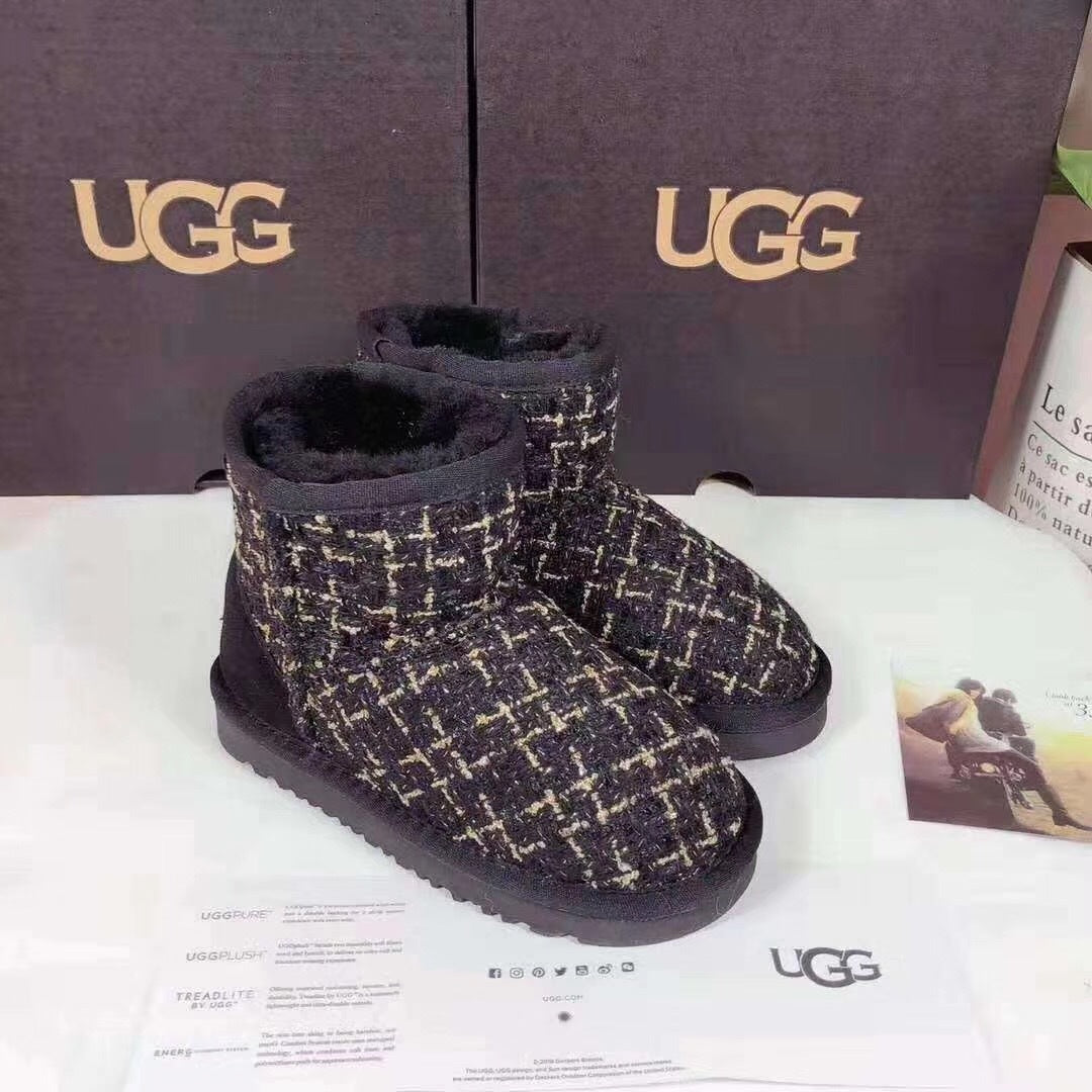 Chanel Black Kids Chanel-Style Snow Boots