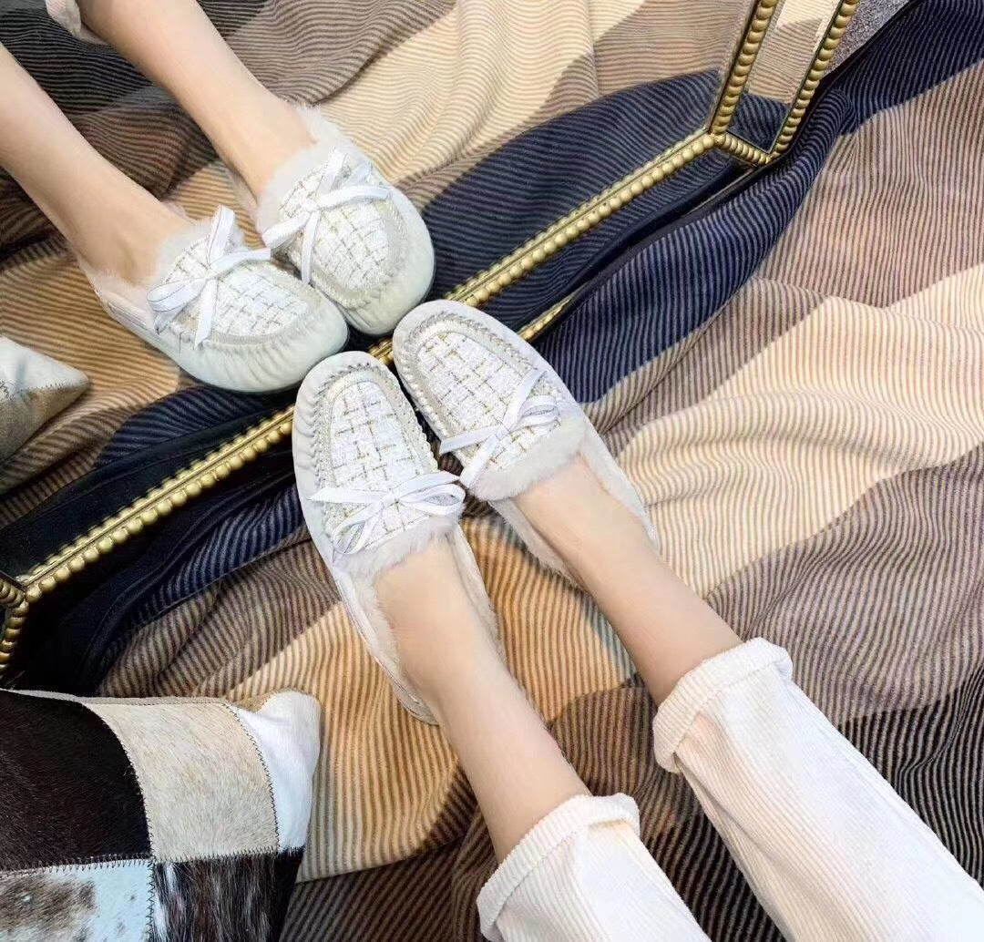 Pearl White Chanel-Style Pebble Loafers – Bold & Sophisticated