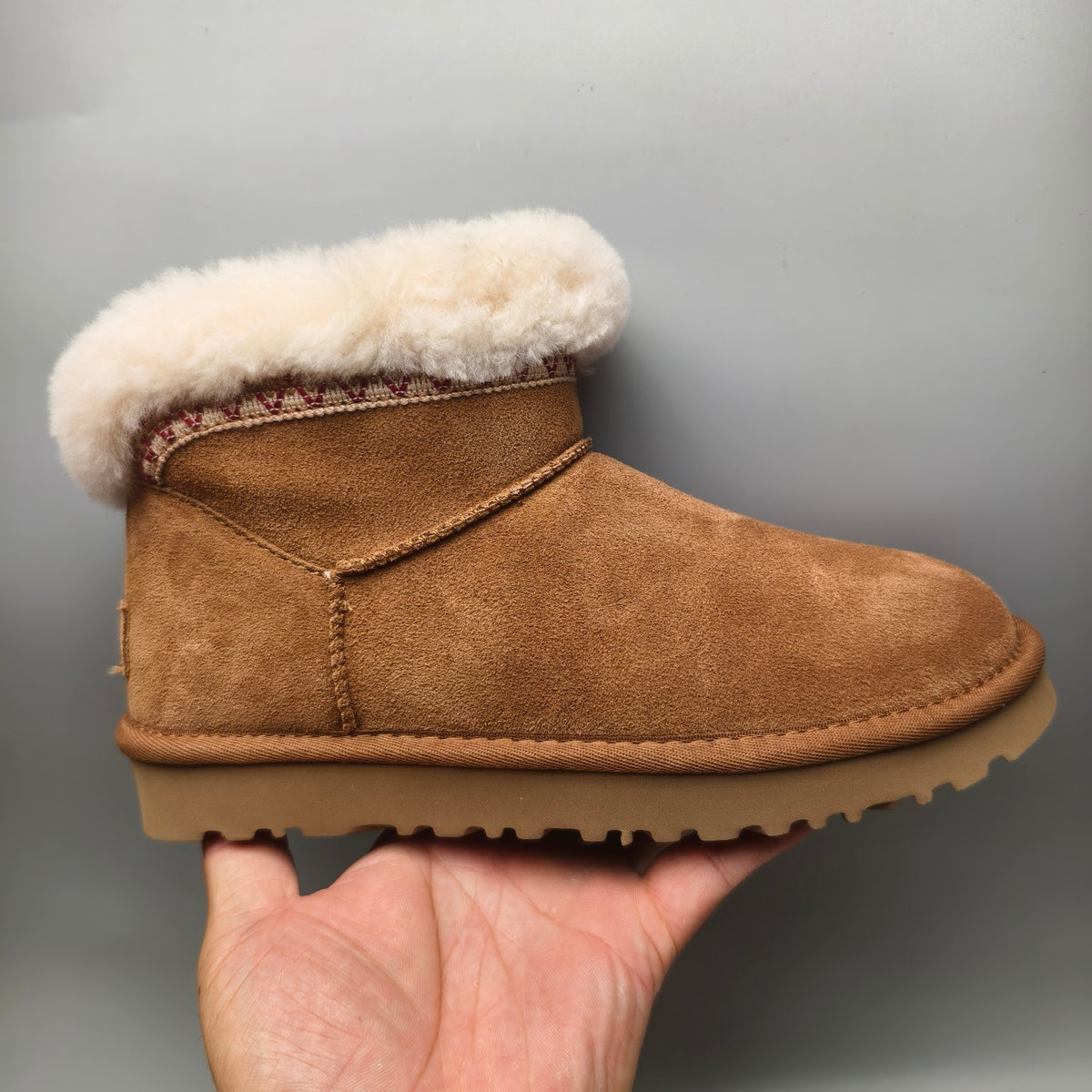 Chestnut Ethnic Style Low-Top Casual Shoes – In Stock