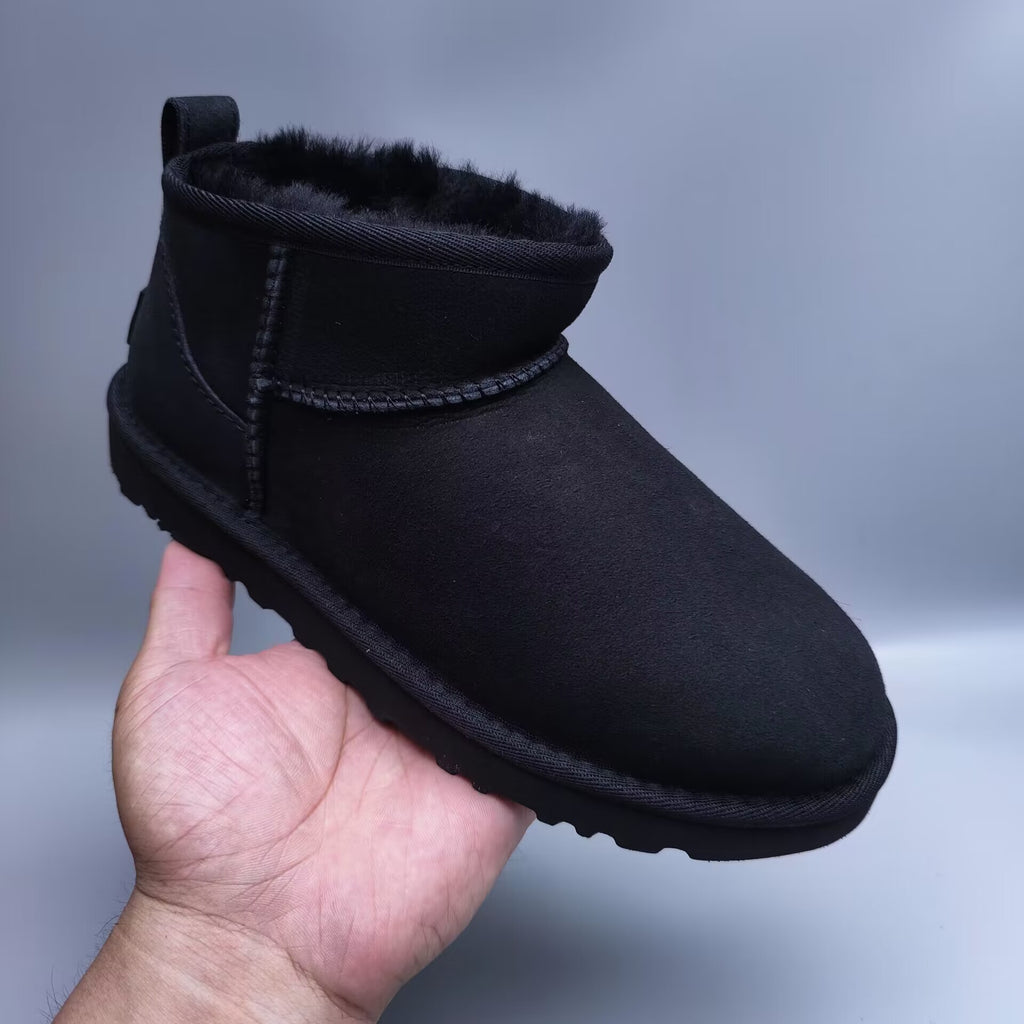 Black Celebrity-Style Shoes – In Stock