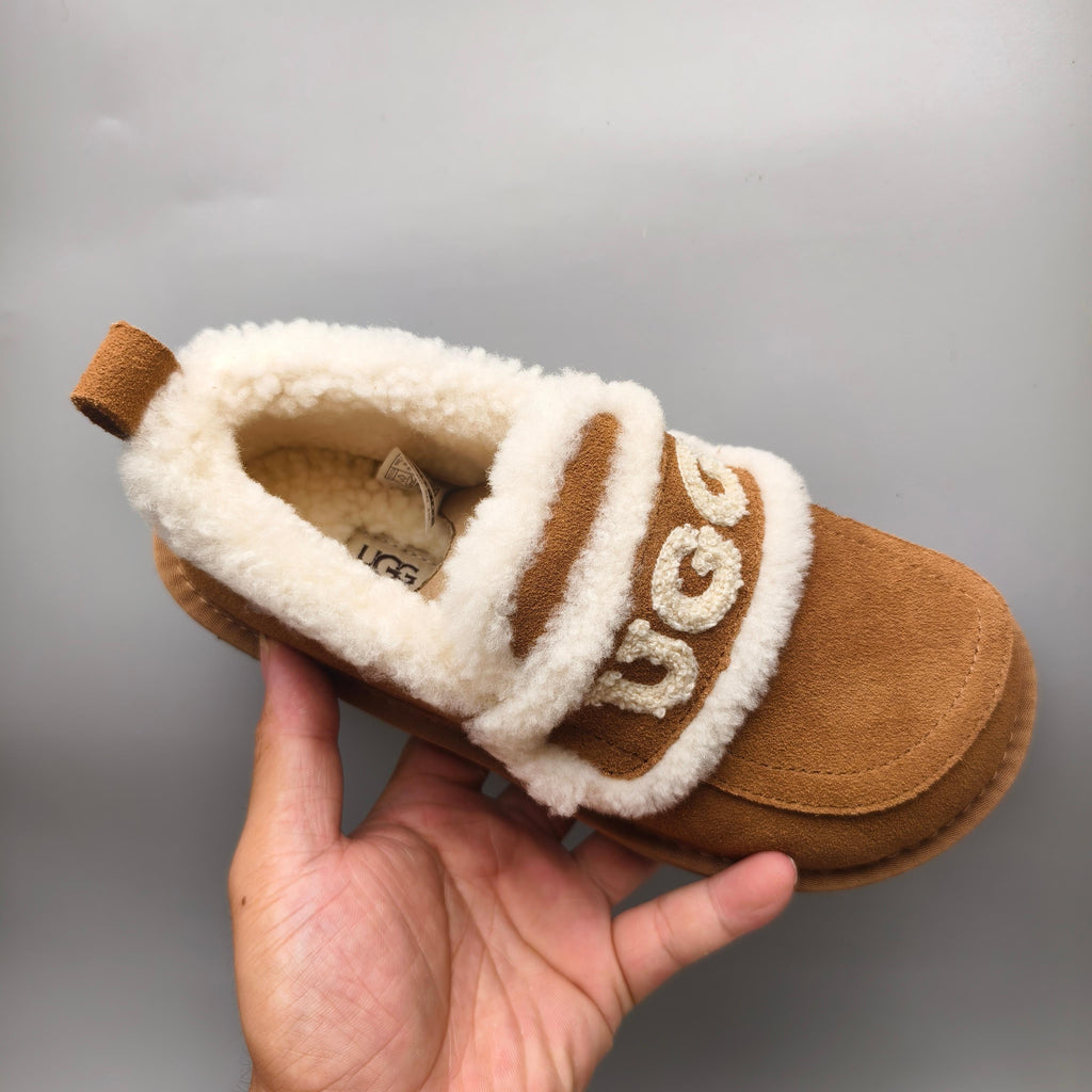 Chestnut Full-Wrap Big Logo Casual Shoes – In Stock