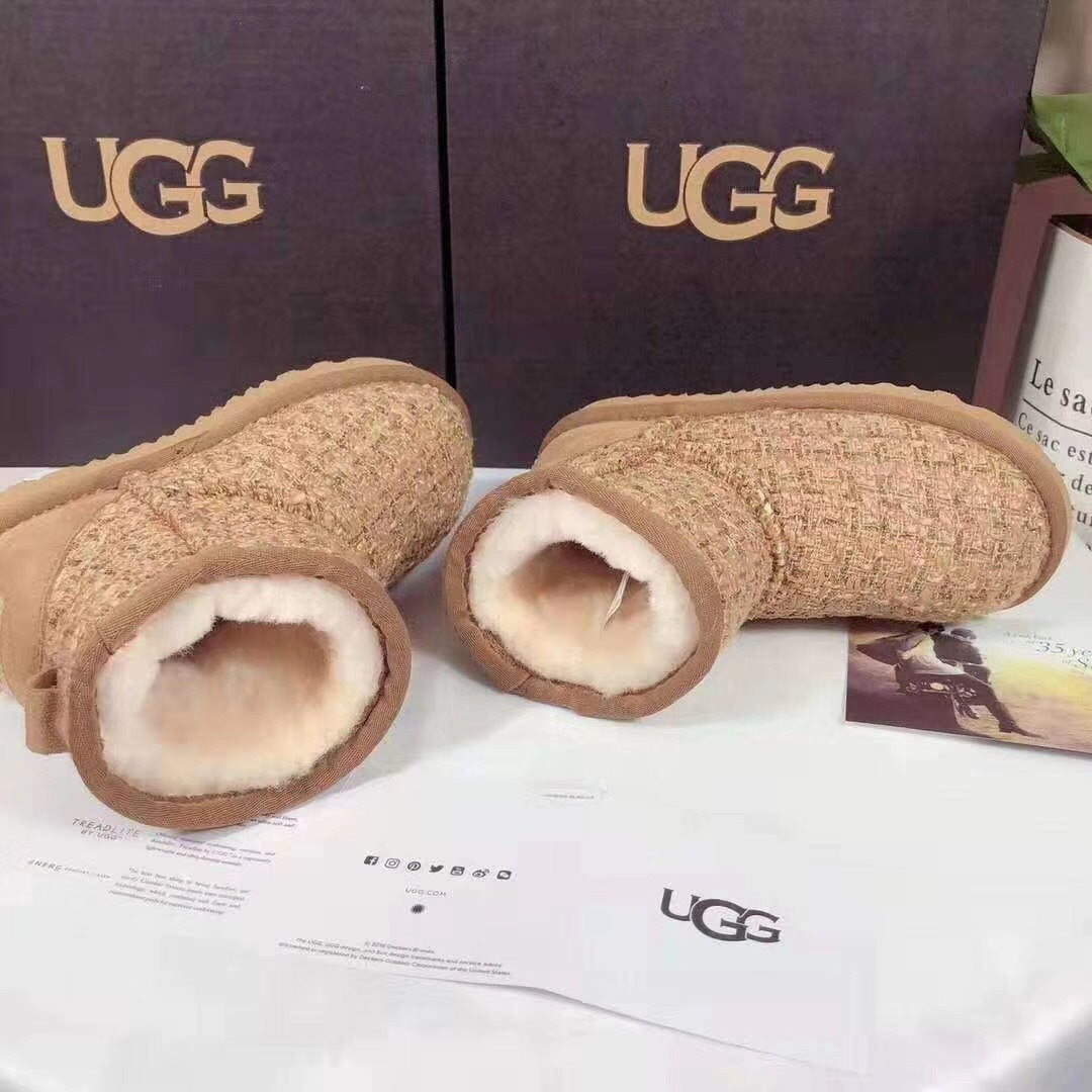 Chanel Chestnut Kids Chanel-Style Snow Boots
