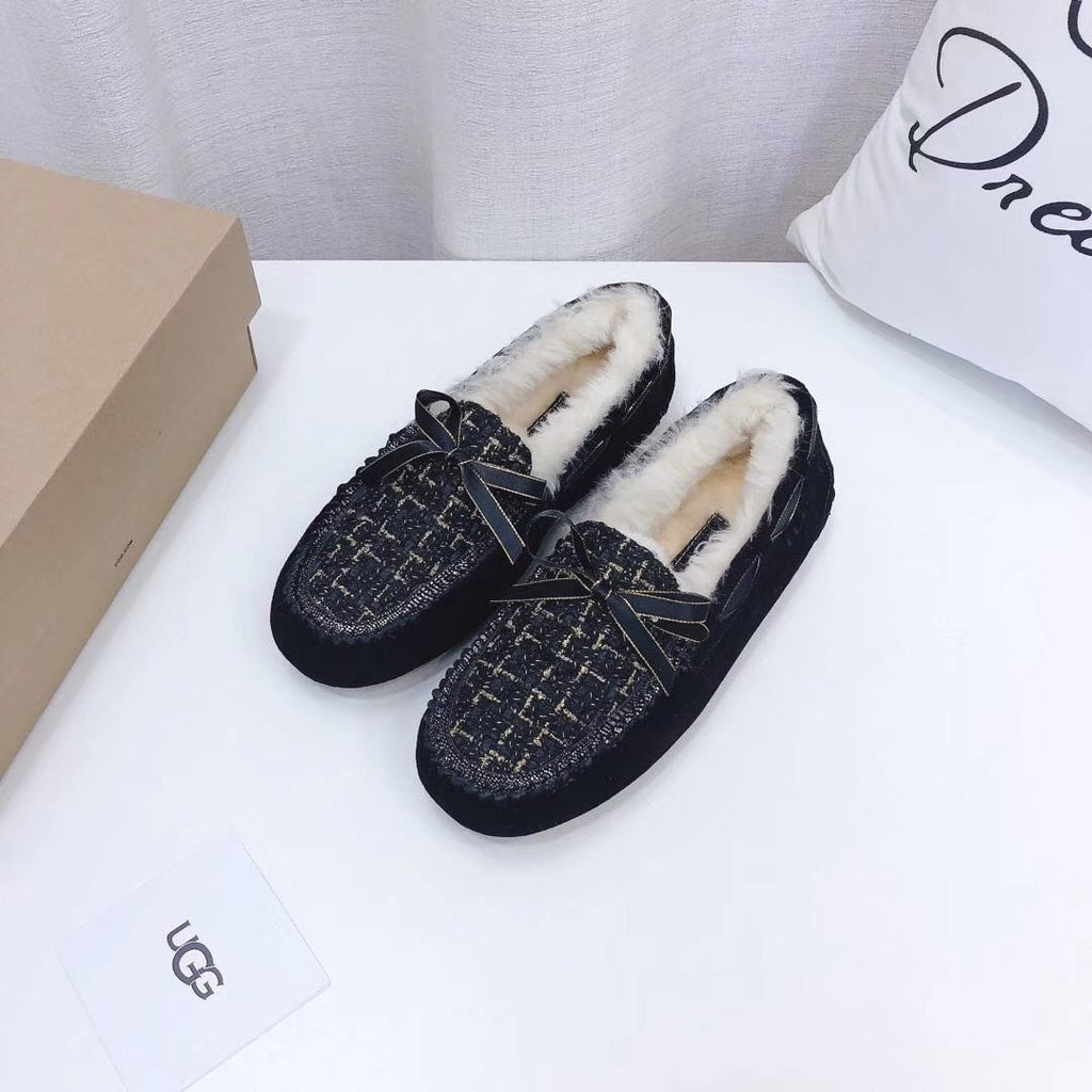 Black Chanel-Style Pebble Loafers – Bold & Sophisticated