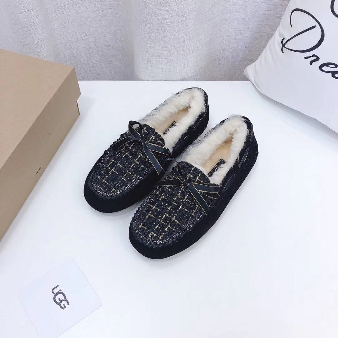 Black Chanel-Style Pebble Loafers – Bold & Sophisticated