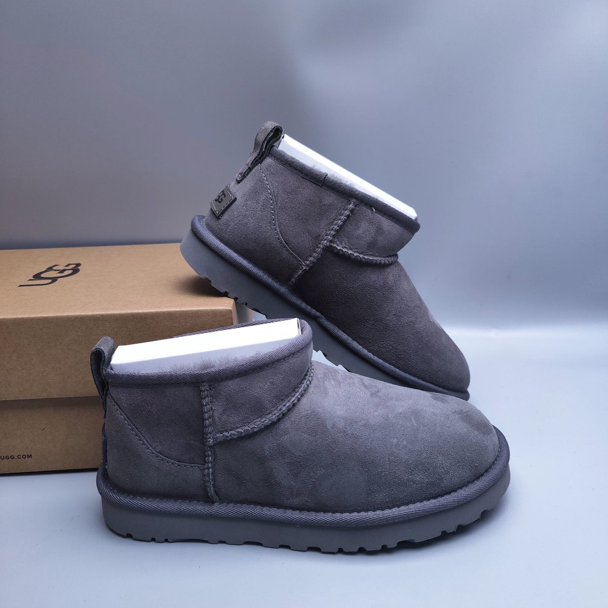 Gray Celebrity-Style Shoes – In Stock