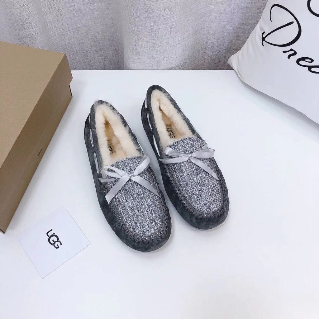 Gray Chanel-Style Pebble Loafers – Bold & Sophisticated