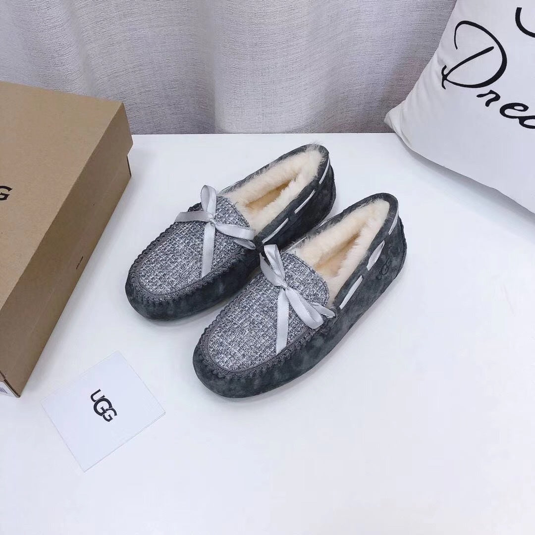 Gray Chanel-Style Pebble Loafers – Bold & Sophisticated