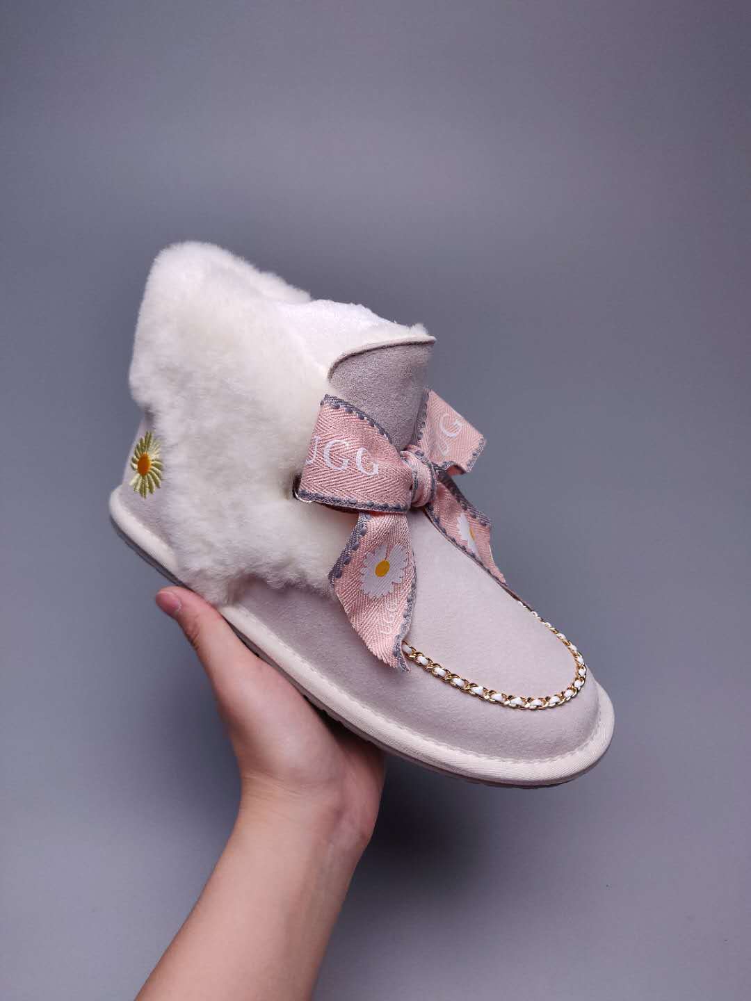 Milkshake White Daisy Chain Ribbon Shoes – In Stock