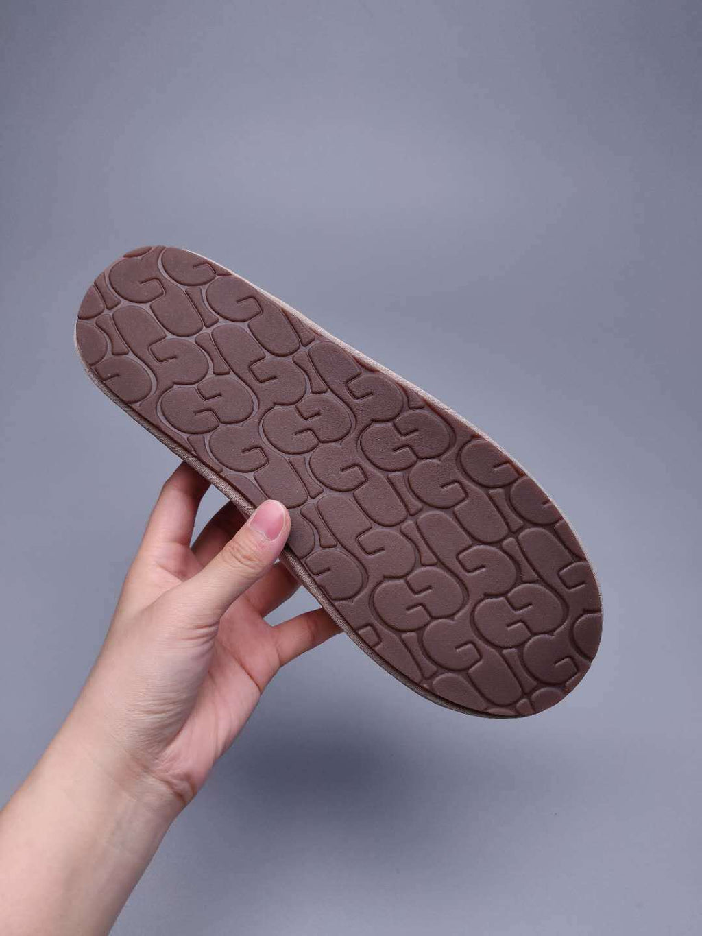 Gray G-Style Indoor Slippers – In Stock