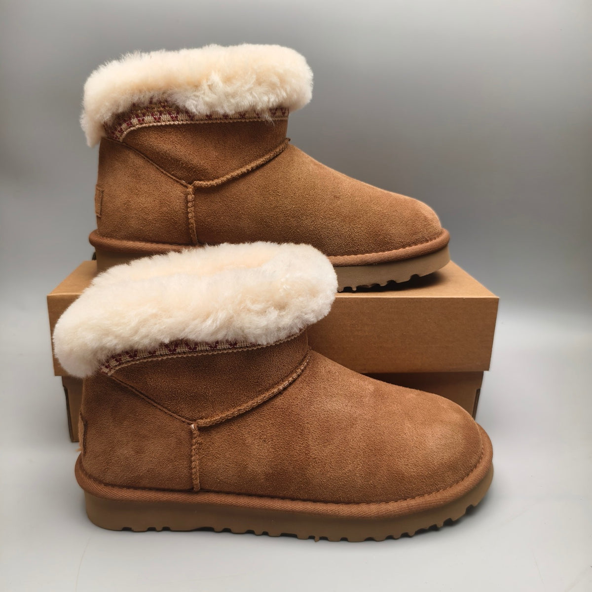 Chestnut Ethnic Style Low-Top Casual Shoes – In Stock