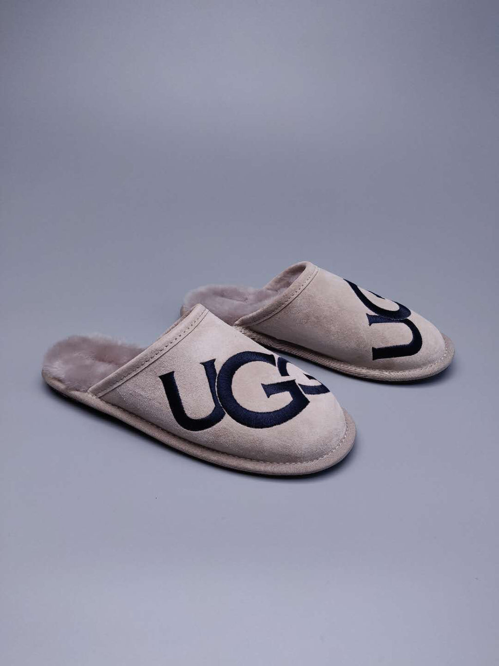 Gray G-Style Indoor Slippers – In Stock