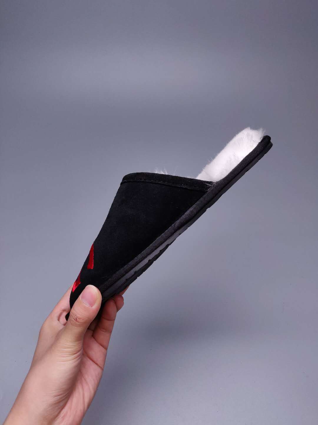 Black G-Style Indoor Slippers – In Stock