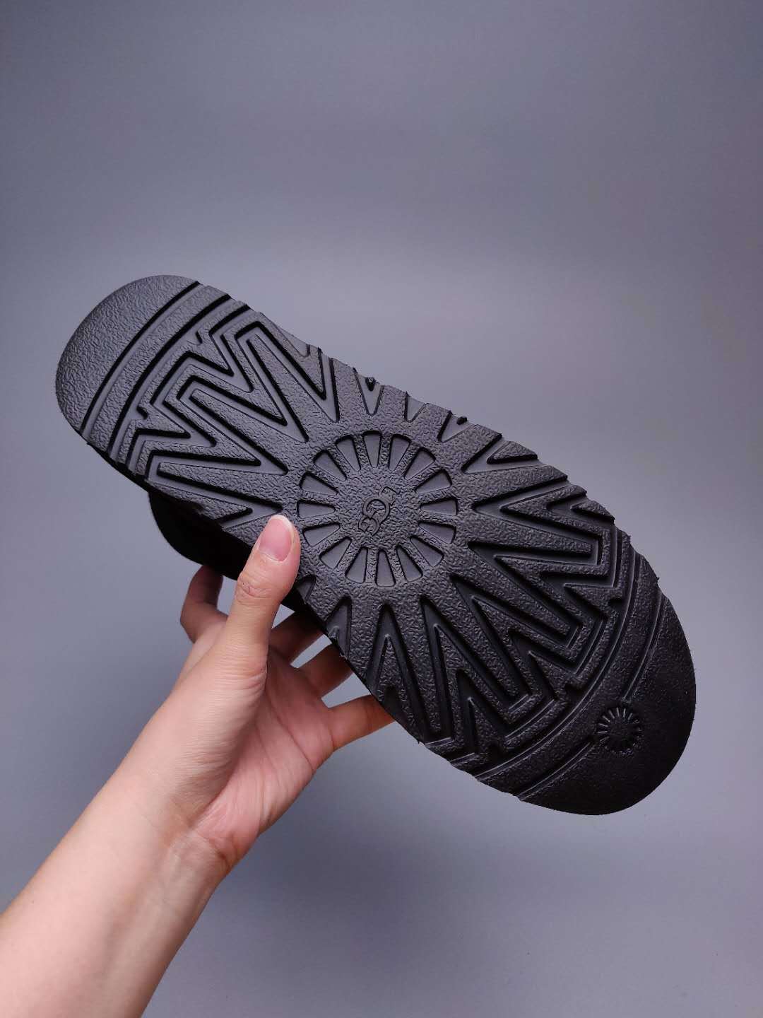 Black Men's Casual Lace-Up Shoes – In Stock