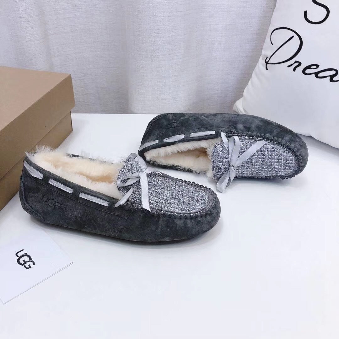 Gray Chanel-Style Pebble Loafers – Bold & Sophisticated