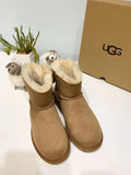 Chestnut Bow Glitter Winter Shoes – Mukoshi Featured Style
