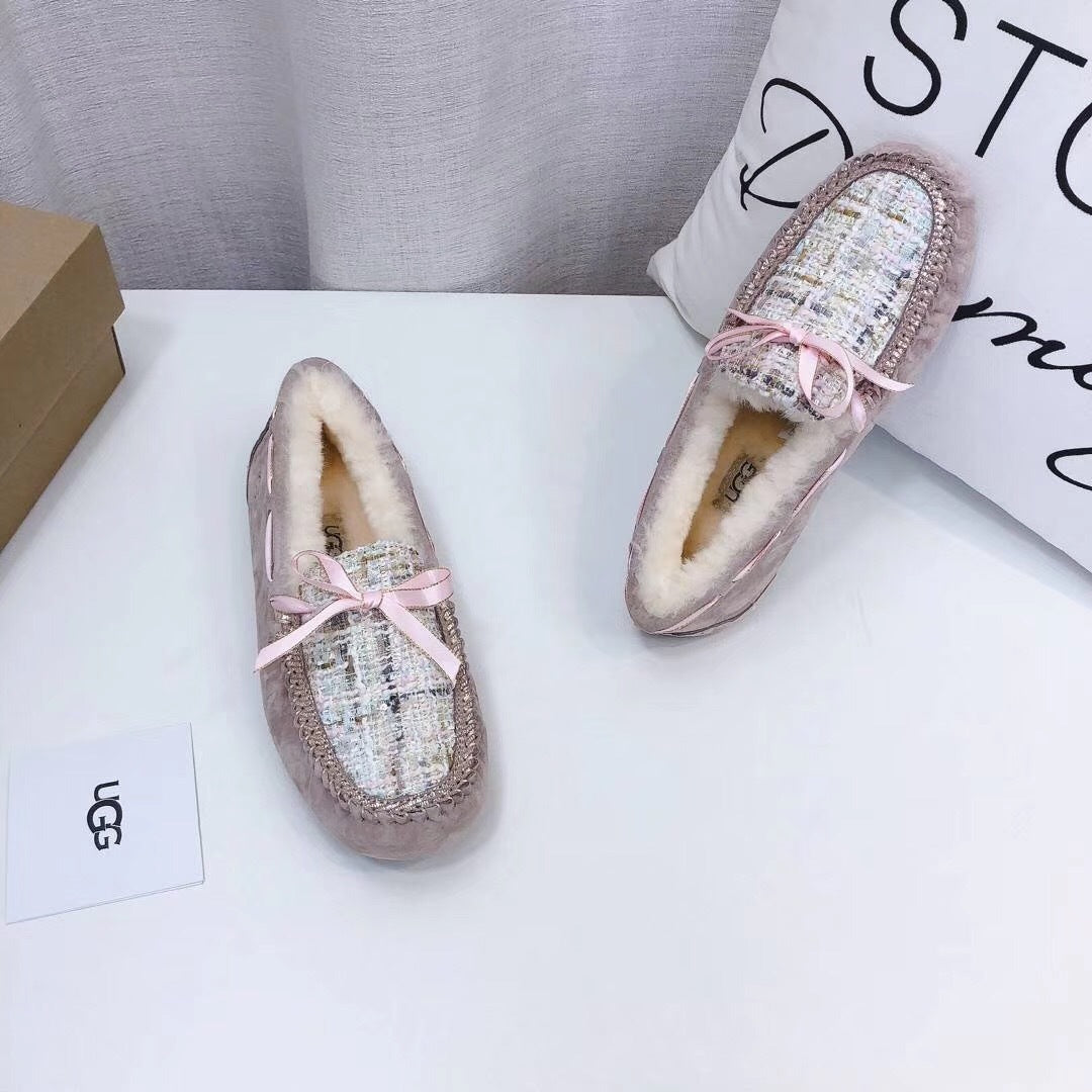 Dusk Pink Chanel-Style Pebble Loafers – Bold & Sophisticated