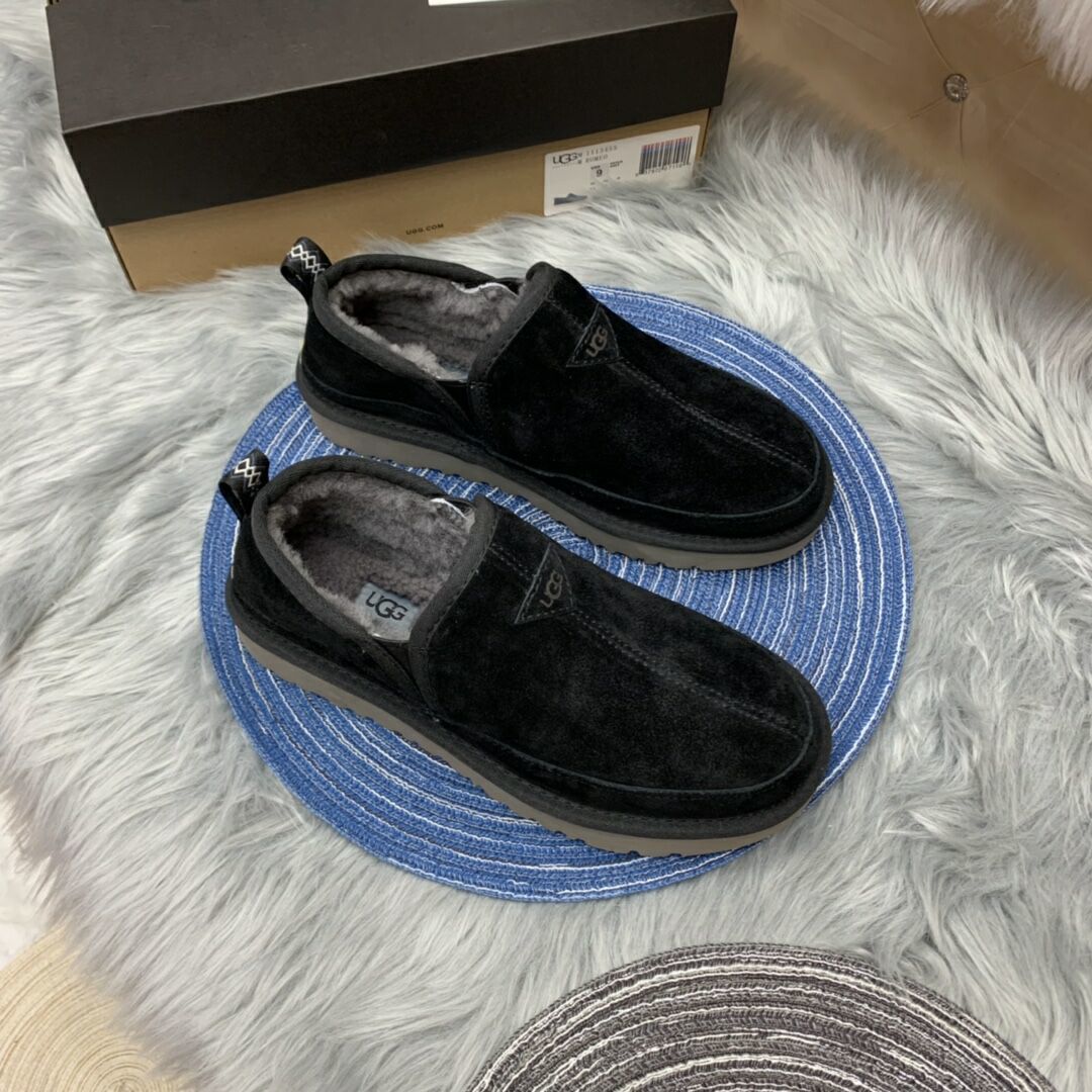 Black Men's Slip-On Low-Top Shoes – In Stock