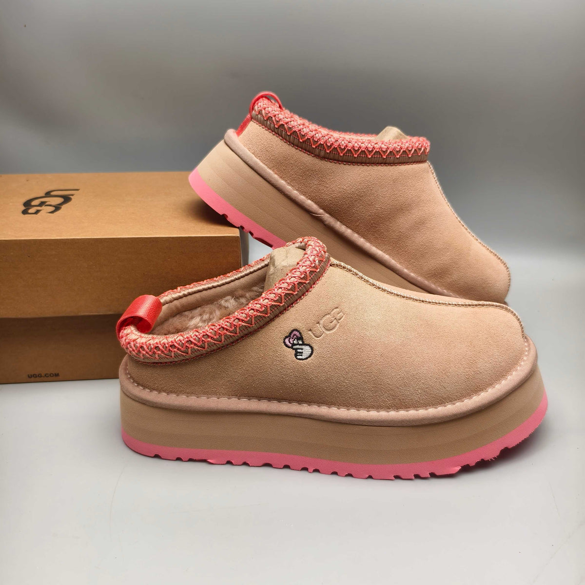 Pink Ethnic Style Thick-Sole Casual Shoes – In Stock